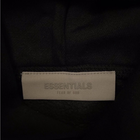 Essentials Fear of God Black Hoodie 100% Authentic - Picture 3 of 8